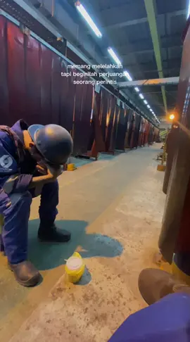 Lelah sekali abg ku ini 😂 #CapCut #welder #batam #beranda #fypシ゚viral 
