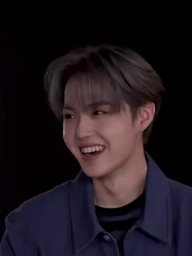 ร้อยคนทักรักพี่แซม #doyoung #treasure 