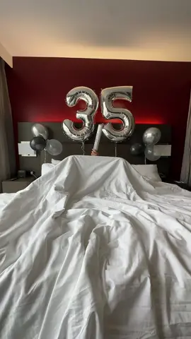 This is 35… 🎂♊️ #gemini #birthdaygirl #fypage 