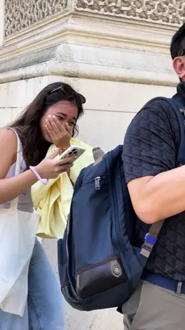 Box falling down 📦😅😂#comedia #funny #funnyvideos #funnymoments #foryou #prank 