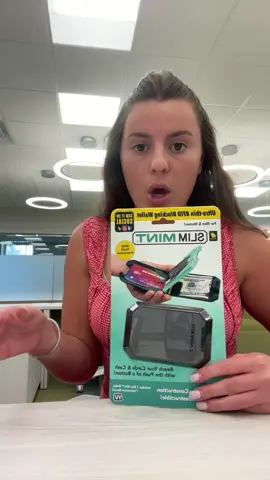 Slim mint making my life easier one day at a time! #wallet #thin #slim #money #easy #affordable 