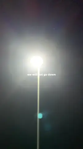 We will not go down in gaza tonight🔥 #fyp #cover #coversong #fypage #music #fyp:) #indomusikgram #musik #musikviral #coverlagu #freepalestine #alleyesonrafah #palestine 