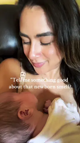 that newborn scent #newborn #5weeksold #secondbornchild #newbornlife #baby #babiesoftiktok #fyp #MomsofTikTok #momlife #babynumber2 #vbacsuccess 