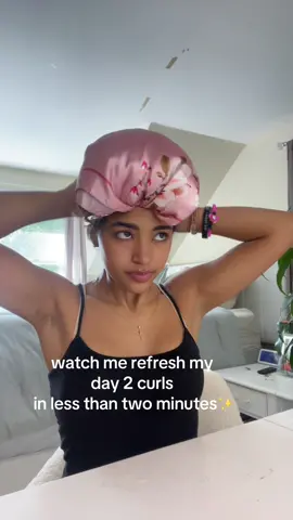 i look a little goofy but its okay.. curls will make you look like that #fypツ #trending #curlyhair #curls #curlyhairtutorial #curlyhairstyles #viral #curlrefresh #foryoupage  #tyla #sza #xybca 