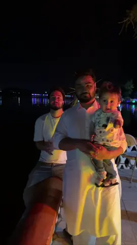 Amdagi ba TikTok 🤣#foryou #komailhamgamofficial #rafiq #hamgam #samimsadat #yt #family #fürdich #memories  @Sayed Ali Sadat @Komail Hamgam 