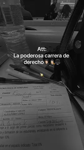 La mejor de todas💁🏻‍♀️✨#uni #lawyer #derecho
