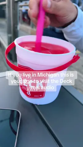 Come to dinner w us 🩷 #thedeck #michigan #fypage #food #Foodie #restaurant 
