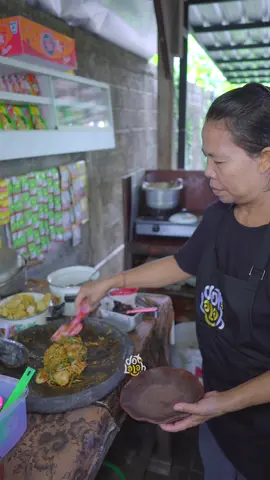 ASMR TIPAT CANTOK INDOMIE RENDANG🔊🔈  #warungdotlalah #dotlalah #warungrujakdotlalah #tipatcantok #tipatcantokindomie #tipatcantokbali 