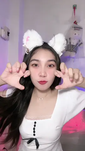 I want to be your cat😽😻 #patty🐣🦋 #pat🐣🦋 #วีเจน่ารัก 