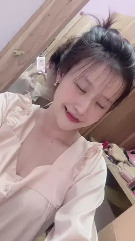 Cô gái anh yêu #xuhuongtiktok #xuhuong #fypシ゚viral #viral #foryou #chiyeuminhanh 