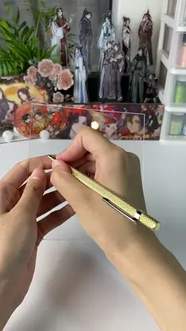 手残党大喜 有手就能刻我推的小夜灯 ＃天官赐福 #谢怜 #手工 #手工diy #小夜灯#đất_nặn #uý_phương0618 #0618 #art 