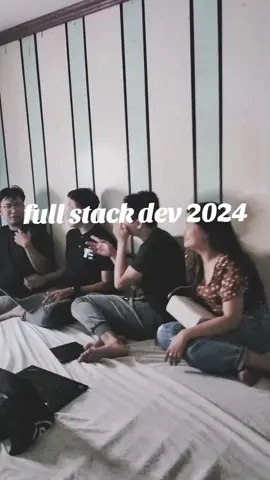 Programmer friends forever.  #foryoupage #micomoreno #softwareengineer #programmer 