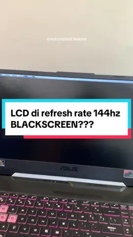 kira kira ada yang tau ngga, apa penyebab lcd jadi seperti ini?🤔 #servicelaptopjogja #servislaptopjogja #laptopjogja #jogja24jam 