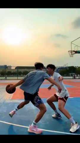 Hip Rotation 😍 #NBA #nbaedits #hiprotation #basketball🏀 #basketball #skill #boys 