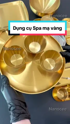 Bộ dụng cụ Spa mạ Vàng dùng trong Spa, TMV sáng bóng.  Được làm từ inox 304 k han gỉ, k bong tróc trong quá trình sử dụng. #nanocee #thammyhuyentrang #dungcuspa #khaychenvang #dungcumavangspa 