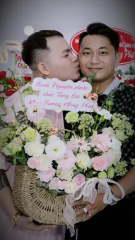 Khai trương tiệm makeup của em, Nhã vía cho mấy bạn chuẩn bị ra tiện #CapCut #xuhuong #codau #xinh #photo #trai #gai #xinh #fyp #foryou #vacaiket 