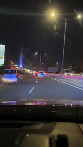 Hallo Bandung, maapin ganggu perjalanannya🙏🏻 #gipol #patwal #patwalpolisi #patwalbandung #fyp 