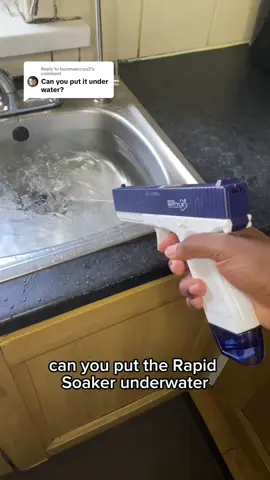 Replying to @burnnaaccou3 Can you put it under water?🤔 #fyp #watersports #watergun #Summer #Summer 
