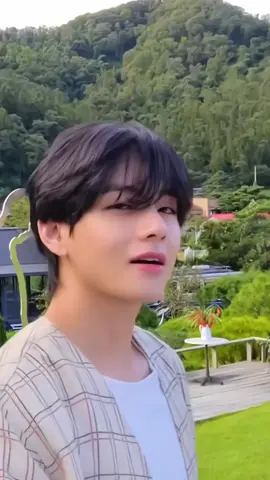 #taehyung 😍