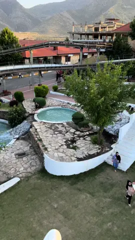 عـَاشر مَن يـُزيد حياتك حياة 🖤. #شنگلبانه_راوندوز_اربيل_كوردستان🎠🎢  #لعبة_الزيبلاين 