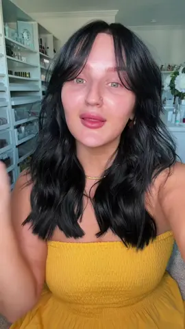 YELLOW IS NOT MY COLOR 🥴 #yellow #makeup #grwm #beauty #fauxfreckles #summermakeup 