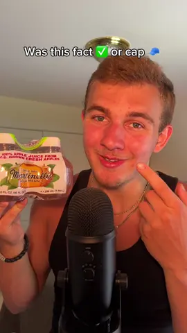 Viral apple juice that sounds like an apple asmr #asmr #viraltrend #fyp 