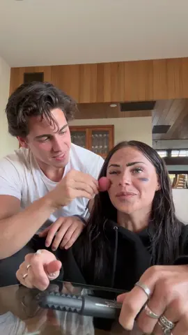 How many do you think he got right?💀✋ @Matt Rhoades #makeup #couplegoals 