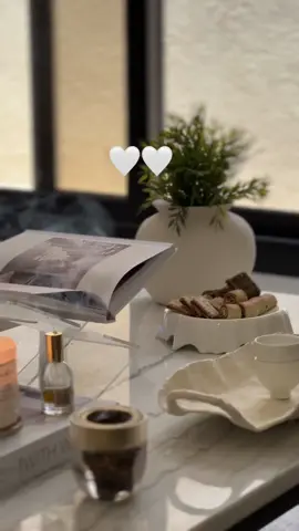 ياهلا وألفين هلا 🤍🎼  . 