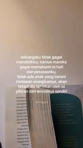 aku tenang tapi isi kepalaku berantakkan #writingyuu_ #fypシ #quotestory #katakataperempuan #sadvibes🥀 #katakatahidup 