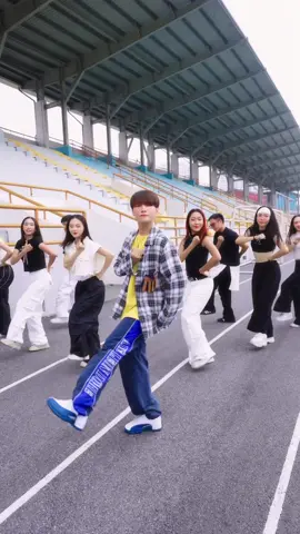 Yêu thì tỏ tình ngay và luôn đi, sao cứ phải để nhắc ấy nhể??? 😌😌😌 Ai vẫn đang yêu thương ĐỪNG LÀM TRÁI TIM ANH ĐAU thì chân tay đâu hết rồi nàooo !! 🧩💍❤️‍🔥 #DLTTAD #SonTungMTP #DanceChallenge