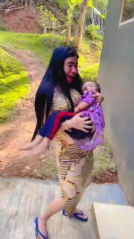 Ade udah pergi #fyp #samasamaketawa 