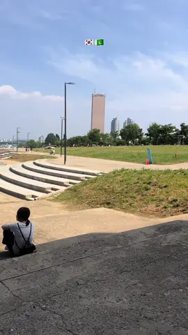 Summer in korea🥵🇰🇷🇵🇰 #foryoupage #viralvideo #pakistan #trending #fypシ゚viral #foryou #korea #CapCut #100k #wheneverwherever #1million 