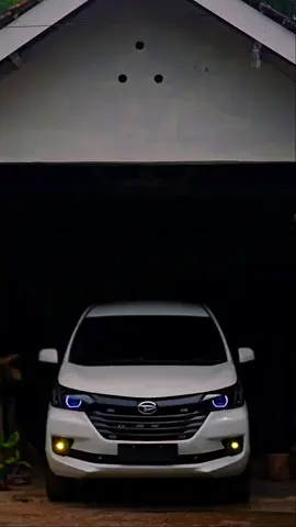 Si Putih 🔥 #xybca #foryoupage #foryou #fyp #xeniamodifikasi #avanza_modification #modified #menyalaabangkuh🔥 #biled @sirinekujoss @yustussaputroaji @Kirana Dewangga @805whiteghost 