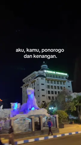 aku sing ngancani pas atine perih,tapi wong lio seng dipilih pas atine pulih . sopo sing tau? #ponorogo #ponorogodolan #grebegsuroponorogo 