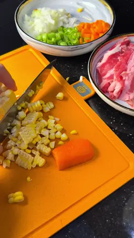 Mùng 1 cắm cơm sống có điềm gì ko các bác, khéo léo quá nên vừa ko có cơm ăn vừa buồn cười #viral #trending #cooking #mangcomdilam #ăncungtiktok 