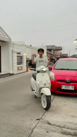 bocil minta di pideo #yarisbakpao #vespa #vespamatic #fyp #senggoldong #vesmet 