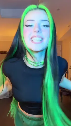 This song is a vibe💚