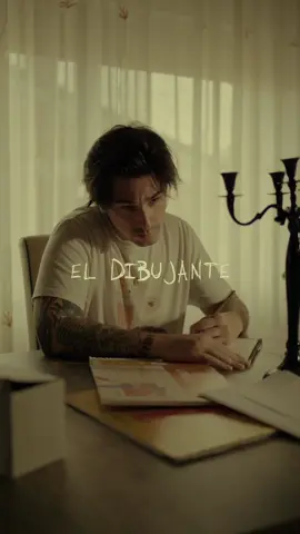 Hago una película de terror con desconocidos. #cine #horrortok #peliculasdeterror #cinematography #peliculas1minuto 