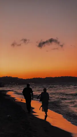 Sunset beach walks>>>>  #sunsetlover #sunsetbeach #beachwalk #marriedlife #halalcouple #hijabitiktok 