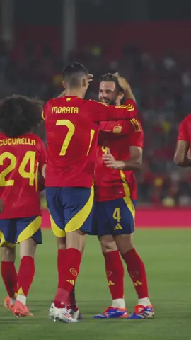 Este vídeo no son los goles del partido de anoche. 🎞️ Este vídeo 𝗘𝗦 𝗖𝗜𝗡𝗘 #VamosEspaña | #EURO2024