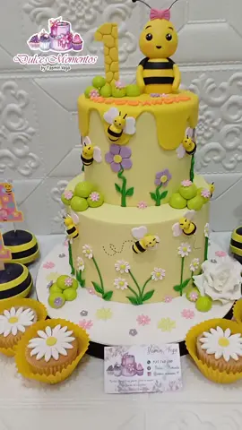 torta temática abejita #dulcesmomentosyv #abejitachiquitita #abejitachiquititadeplimplim #plimplim #tiktok#infantil#tortatematica #tortamasaelastica🎂🎂🎂🍰🍰 
