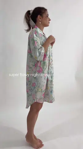 Cozy at home 🏡 Comelnya pakai dress macam ni. 