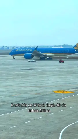 Đồng phục gây tranh cãi nhiều nhất #loanvuong #lv #LearnOnTikTok #flightattendant #VietnamAirlines #cabincrew #foryou #trending #viral #loanvuongofficial #tiepvienhangkhong #aodai #cabincrewlife #education #fyp  #crewlife #dongphuc #hangkhong #bienhinh #xuhuong #neubat #history #turquoise #jacquard #drama #tranhcai #uniform 