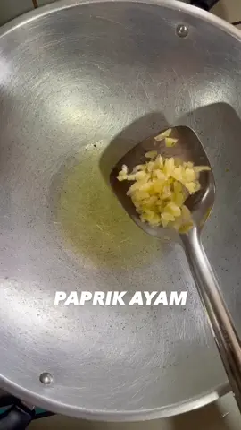 ASSALAMUALAIKUM Satu lauk pon dah okeyy gam😋 #dapurnenda#masakanrumah#resepimudah#menusimple 