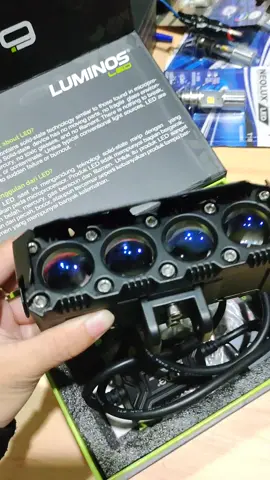 Lampu Tembak Motor Mobil Lampu Sorot LUMINOS Q10 + Devil Eyes Hi/Lo PROJEKTOR LASER 4 MATA CSP LED Chips 50W 4 MODE NYALA : - DEKAT CAHAYA PUTIH TERANG - JAUH CAHAYA KUNING TERANG - DAN CAHAYA PUTIH KUNING BERBARENGAN - NYALA DEVIL EYES SAJA (merah / ice blue / ungu) Pilihan Varian Warna Devil Eyes : 1. Merah 2. Ice Blue 3. Ungu Dijual per 1pcs LED Luminos Q10 Modul LED Chip di dalam lampu, sehingga tidak ada sambungan soket Sudah Dilengkapi dengan lampu senja Devil Eyes Blue Lens (lensa biru) Tidak Menyilaukan Pengendara Lain Bisa high & Low Body FULL Alumunium Premium Quality Dengan Teknologi CSP LED Chips - Power 50W - Input 12 volt DC - IP67 waterproof - Socket 3 kabel - 4 Mata led design terbaru dari LUMINOS LED - Warna : 1. Low beam Lampu Dekat Putih 2. High beam Lampu Jauh Kuning 3. Gabung kabel maka putih dan kuning nyala bersama 4. Devil Eyes Lampu Senja Sesuai Pilihan (ice blue,red, purple) - Nyala standby On Hi/Lo - Bahan Aluminium Premium sebagai pendingin Led - Garansi Tukar Baru 6 bulan ( garansi tidak berlaku bila sudah di tarik bongkar-bongkar pada lampu led ) Ukuran bisa dilihat pada foto ke 3 Panjang 10,5CM Tinggi 4,5CM Lebar 7CM HARGA 1 PCS , Disarankan saat pemasangan memakai relay agar terangnya maksimal Sangat diperlukan untuk lampu tambahan yang menerangi jalan kosong di depan. Cocok untuk foglamp mobil, motor, ATV, Truk, dan lain sebagainya sesuai kebutuhan anda.
