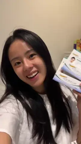 Don't be too surprised! It's not your typical acne stuff!
 
 Yes, it’s Dermatix® Acne Spot Care. Diformulasikan khusus untuk memudarkan dan mencerahkan bekas jerawat menghitam dengan 5 ingredients unik di dalamnya. Fix, no debat! Ini bakal jadi holy grail-mu!
 
 Try it now and get ready to shine even brighter ✨
 
 #DermatixAcneSpotCare
 #TerbitlahTerang
 
 
ID/DEA/062024/081C