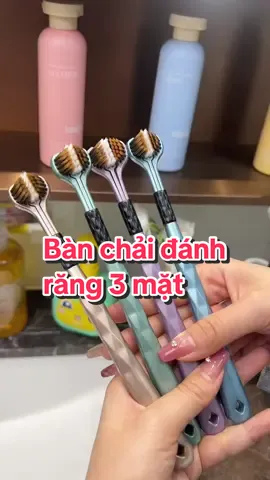 Chọn chiếc bàn chải đánh răng 3 mặt này để chăm sóc răng miệng tốt hơn nhé #banchaidanhrang #banchaidanhrang3chieu #banchaichonguoilon #chamsocrangmieng #giadungtienich 
