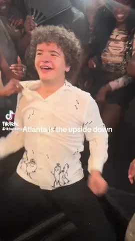 Remember Dustin (@Gaten Matarazzo) from #strangerthings? This is him now… 😳 #atlanta #dustin  Credit: @Key 