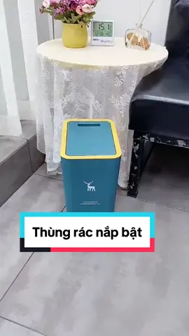 Chiêc thùng rác năp bật cực sạch sẽ tiện lợi đây cả nhà oii Cc #thungracthongminh #thungrac #thungracnapbat #foryou #xuhuong #muataitiktokshop #LearnOntiklok #dodungtienich #dodungtrongnha #tienichgiadinh 