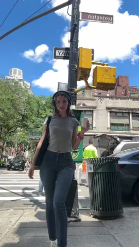 City fit check #OOTD #foryou #fitcheck #jeans 